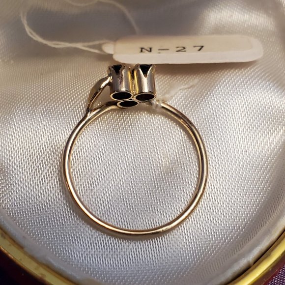 9K Gold Ring with gemstone - Picture 2 of 12